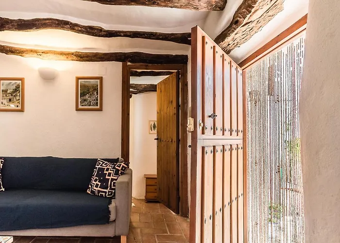Casa Mundo - 16Th Century Traditional White Village House With Pool