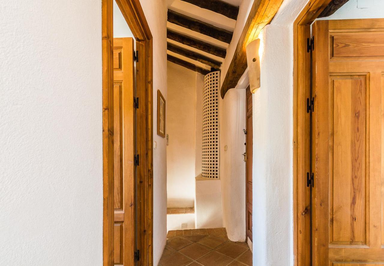 Casa Mundo - 16th Century Traditional White With Pool Casa de Férias Pinos del Valle