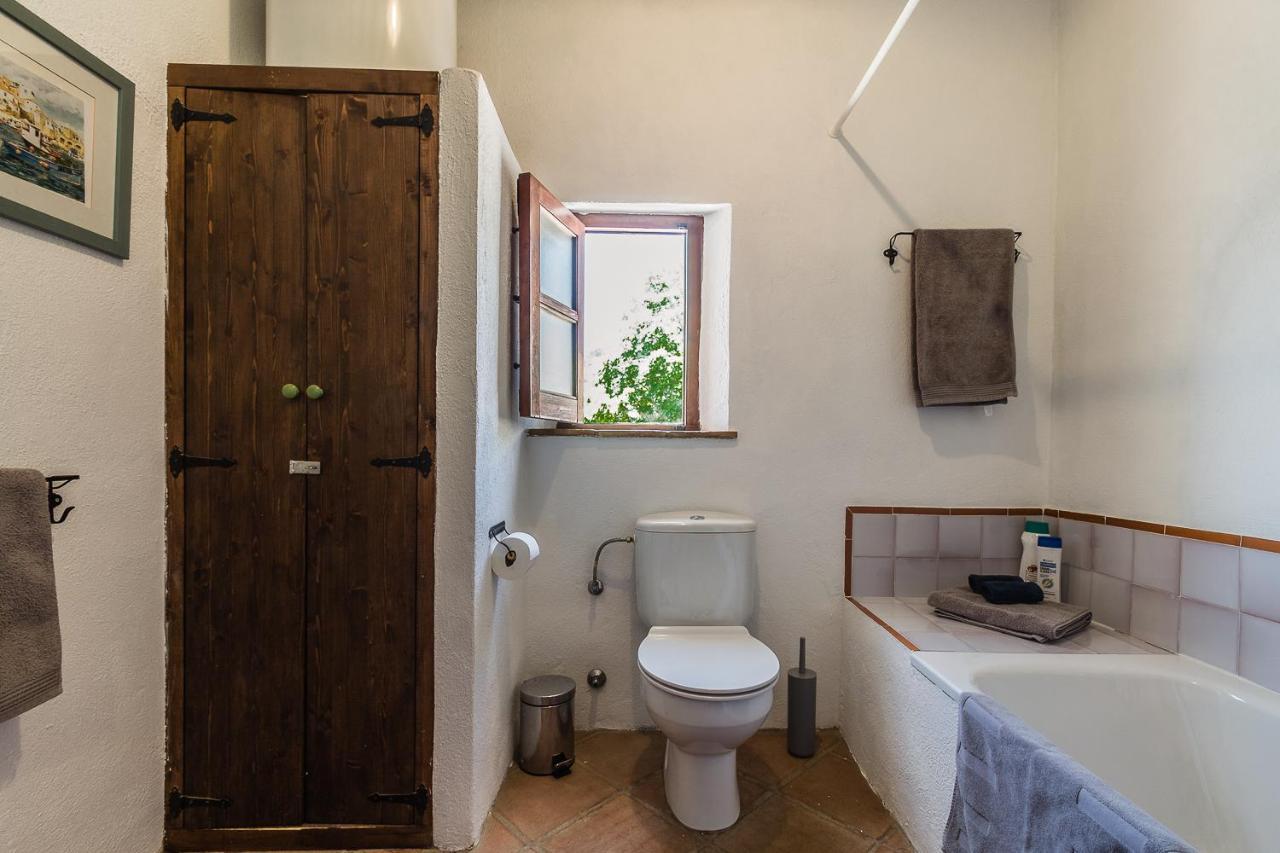 Casa Mundo - 16th Century Traditional White With Pool Dom wakacyjny Pinos del Valle